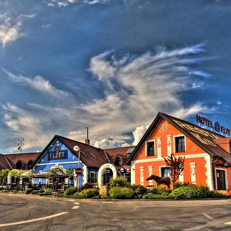 Hotel Elzet Tabor Zewnętrze zdjęcie