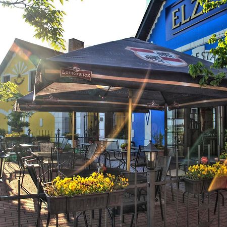 Hotel Elzet Tabor Zewnętrze zdjęcie