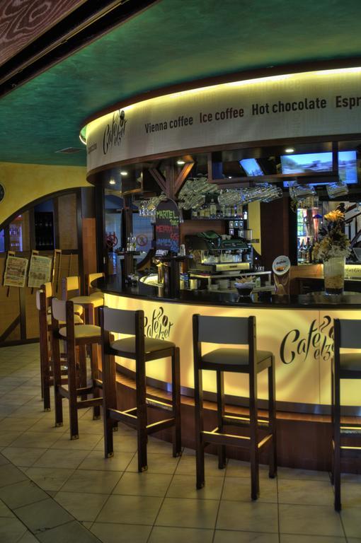 Hotel Elzet Tabor Zewnętrze zdjęcie