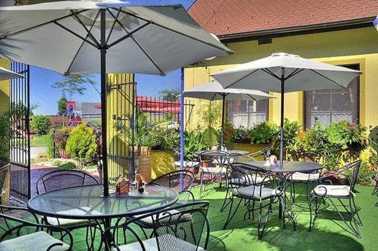 Hotel Elzet Tabor Zewnętrze zdjęcie