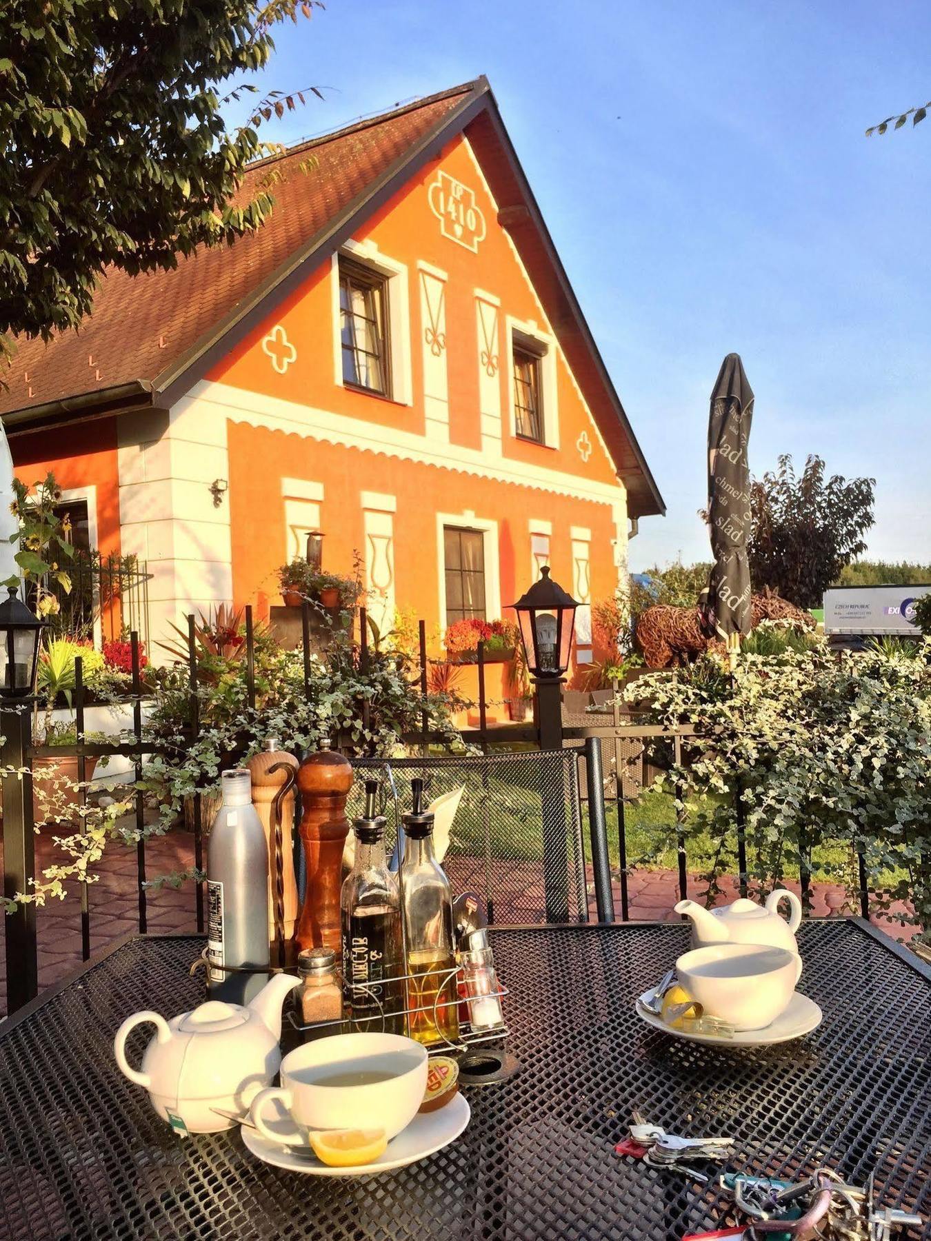 Hotel Elzet Tabor Zewnętrze zdjęcie